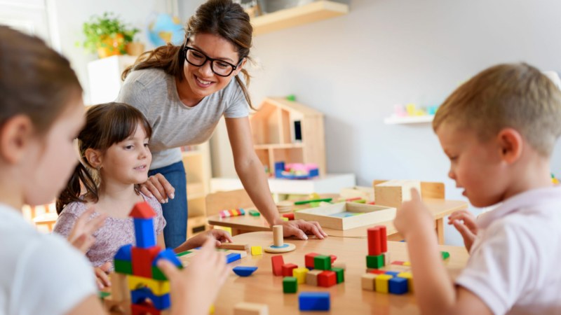 Mise en place d’un réseau d’entraide de garde d’enfants