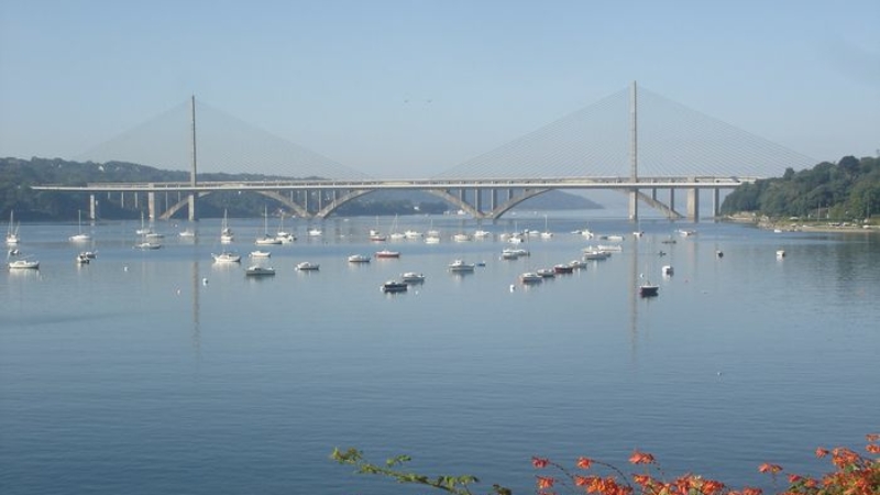 Le pont de l'Iroise et le pont Albert Louppe